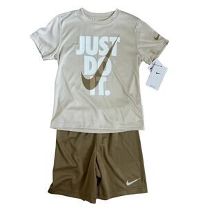 Nike Just Do It T-Shirt & Shorts Set Parachute Beige NWT Size 6 Boys